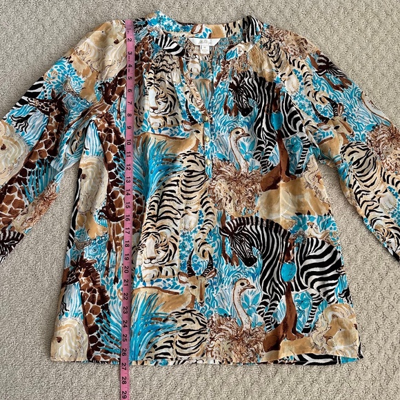 Lilly Pulitzer Elsa 100% Silk Blouse Lilly's Zoo Print M Smocked Timeless NWOT - Picture 15 of 16